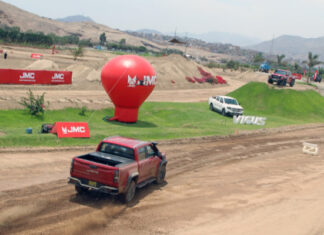 JMC presenta en el Perú la nueva Grand Vigus y Grand Avenue Dadao