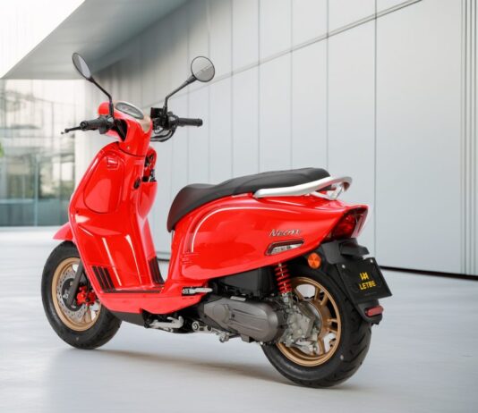 Letbe Neon 50: el scooter urbano que cualquiera puede manejar sin importar su altura