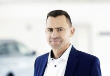 Martin Sander, jefe de Ventas de Volkswagen: «No se convence a la gente de una nueva tecnología prohibiendo la anterior»