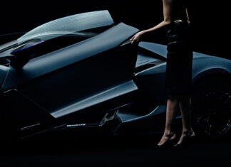 Un manifiesto visual sobre la autodeterminación femenina que refleja la evolución de una comunidad de clientes y empleadas en constante expansión.